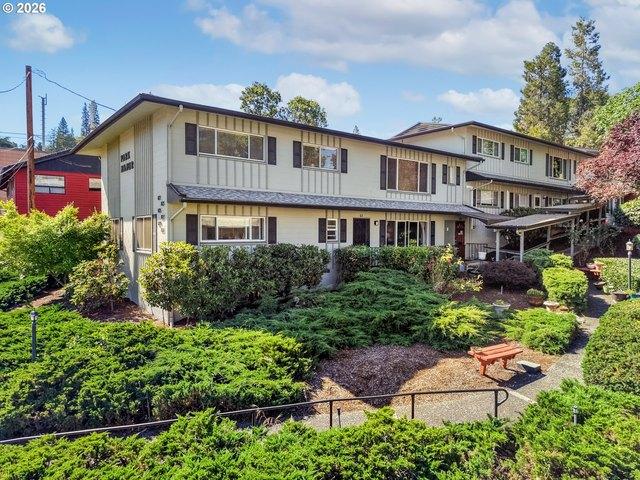 Condo for sale in Oregonia