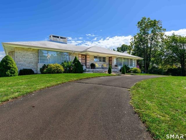 House for sale in East Shore, New Haven