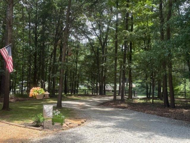 House for sale in Elbert, Georgia