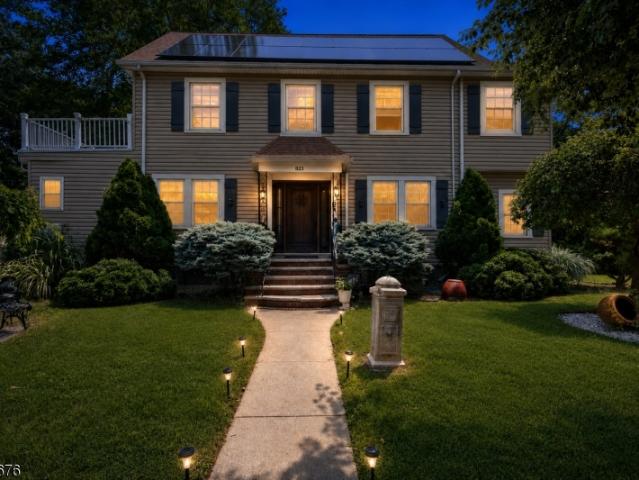 House for sale in Elizabeth, New Jersey
