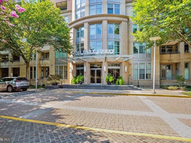 Condo for sale in Virginia