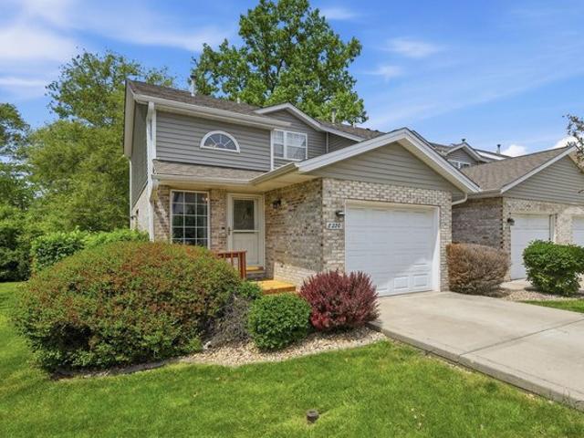 Townhouse for sale in Justice, Illinois