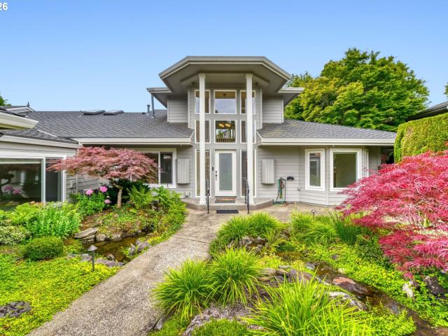 Townhouse for sale in Oregonia