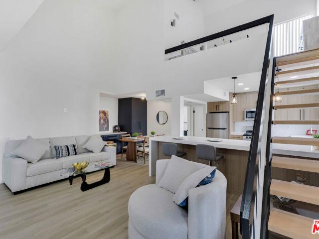Condo for sale in North Hills East Neighborhood Council District, Canoga Park