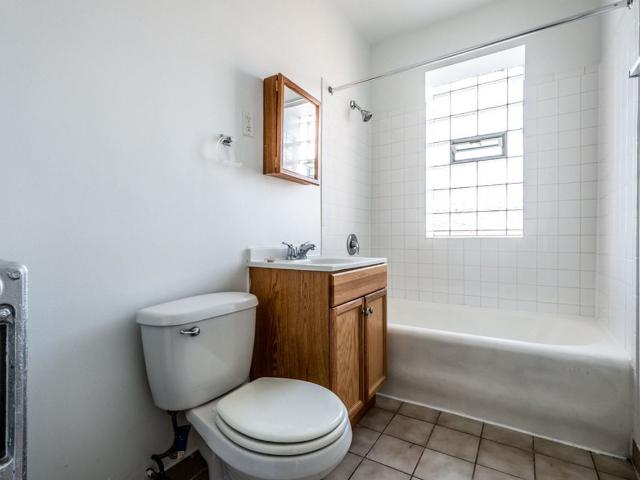 Apartment for rent in Chicago Park, Illinois