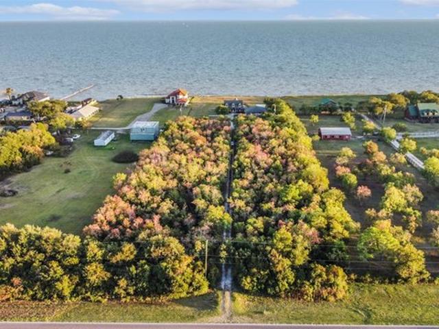 House for sale in Chambers, Texas