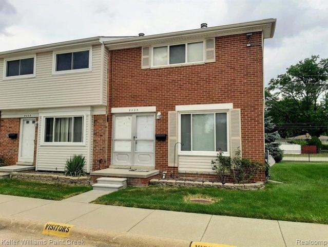 Townhouse for sale in Warren, Michigan