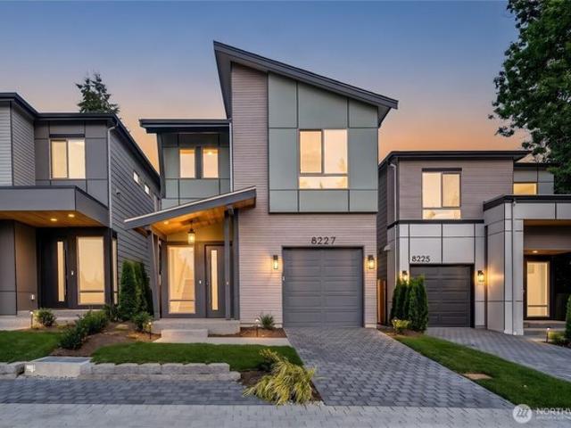 Condo for sale in Kirkland, Washington