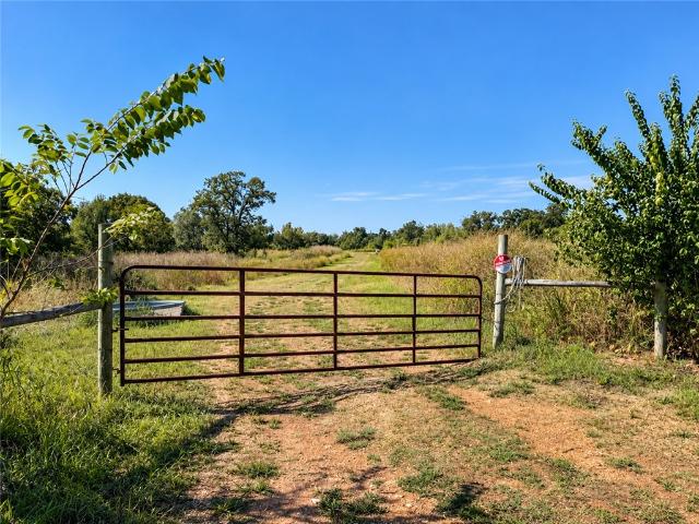 Land for sale in Cave Springs, Benton County