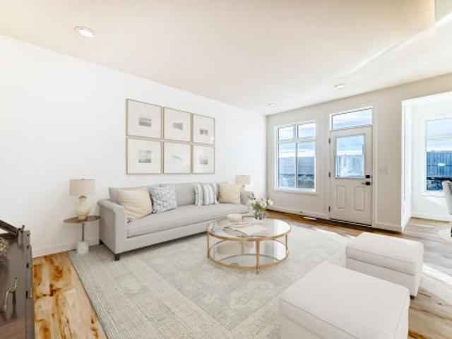 House for sale in Wedgewood, Alberta