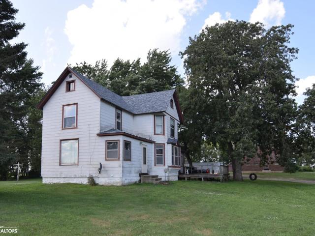 House for sale in Latimer, Iowa