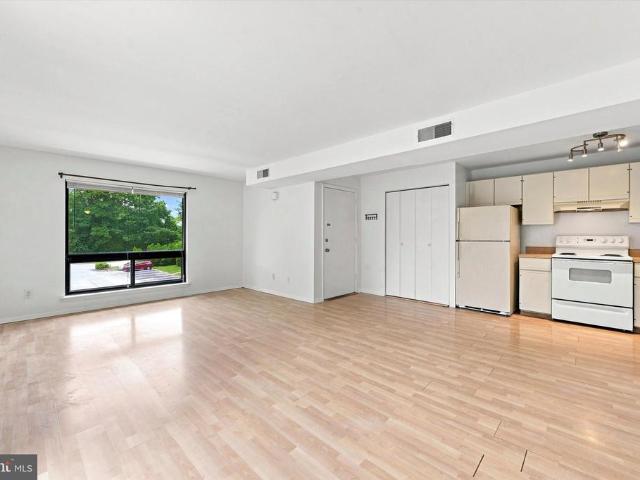 Condo for sale in Delco, Pennsylvania