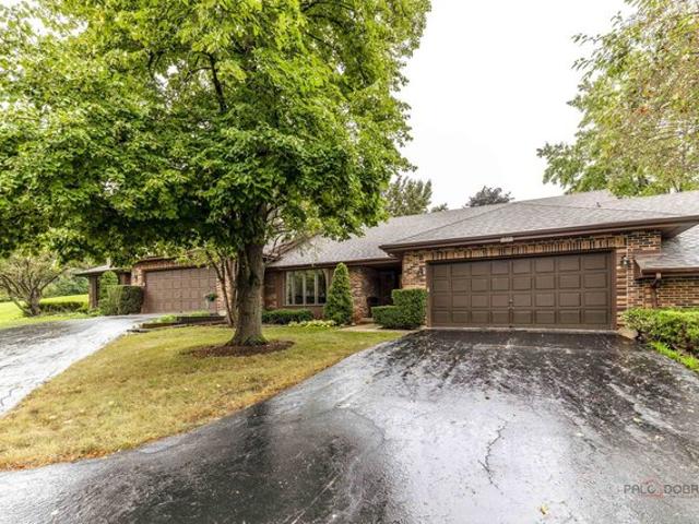 Townhouse for sale in Gurnee, Lake County