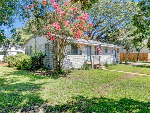 House for sale in Osceola Heights, Mount Pleasant