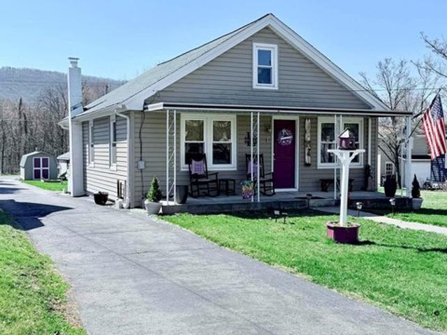 House for sale in Millersburg, Pennsylvania