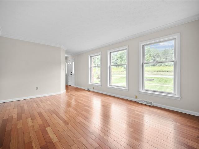 House for sale in Venetia, Pennsylvania