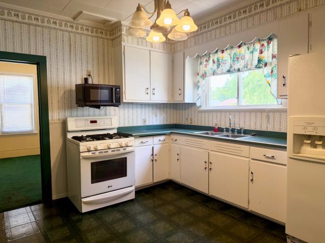 House for sale in Ottawa, Illinois