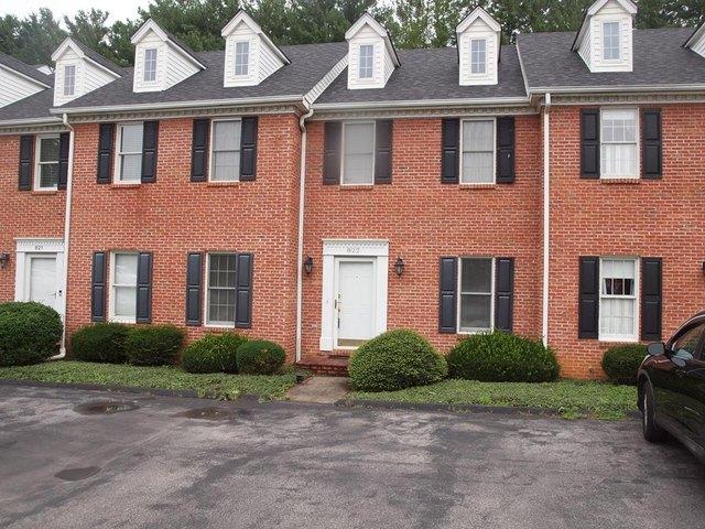 Condo for sale in Virginia