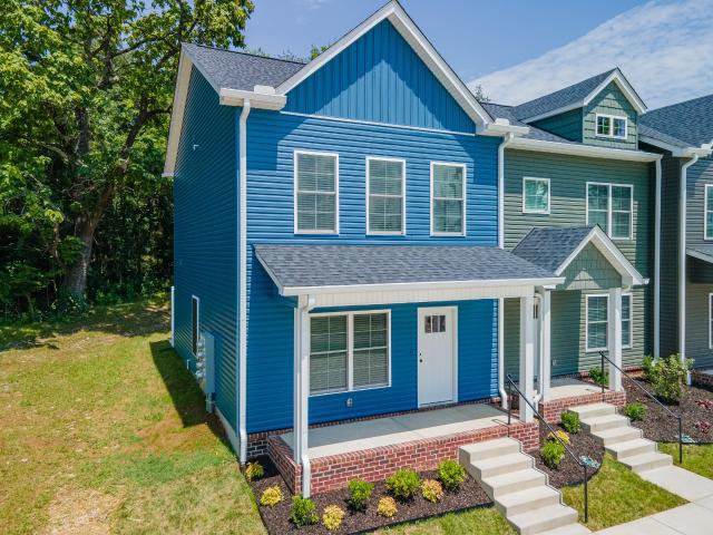 Townhouse for sale in Pulaski, Middle Tennessee