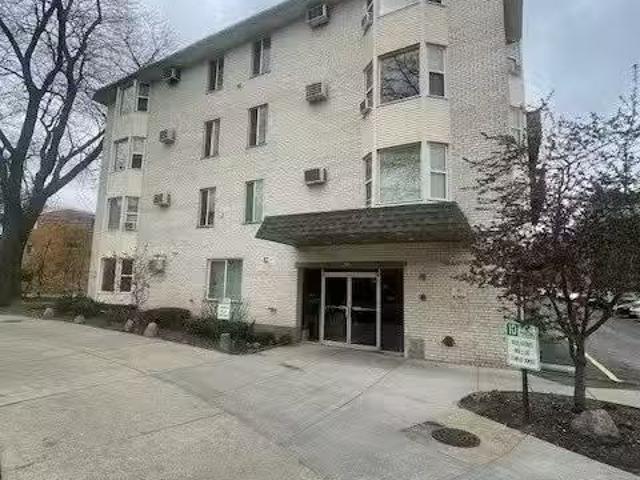 House for rent in Skokie