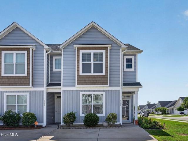 Townhouse for sale in Leland, North Carolina