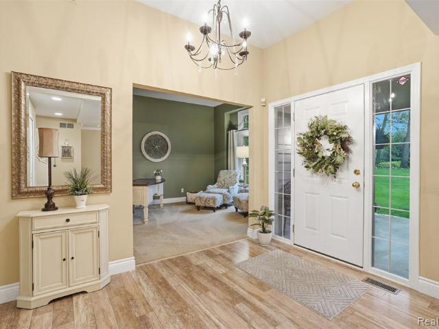 House for sale in Hamburg, Michigan
