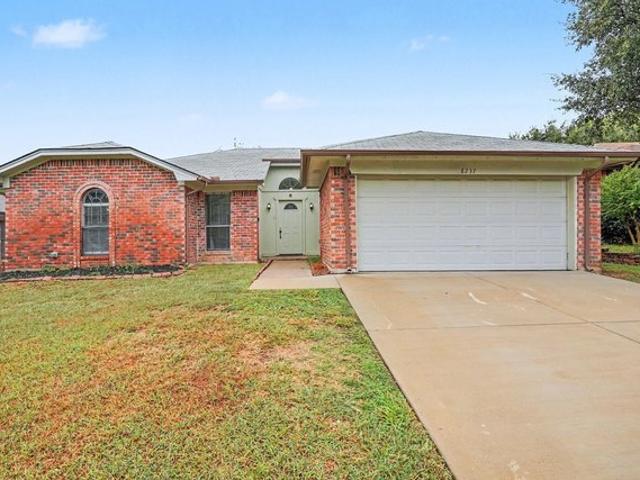 House for rent in Watauga, Tarrant County