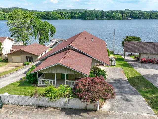 House for sale in Cherokee, Alabama
