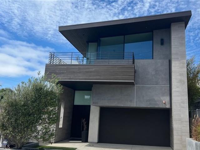 House for sale in Hermosa Beach, California
