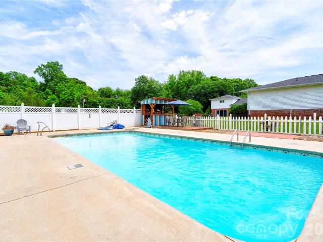 House for sale in Shelby, North Carolina