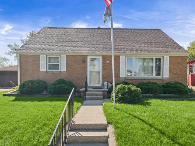 House for sale in Lakeview, South Milwaukee