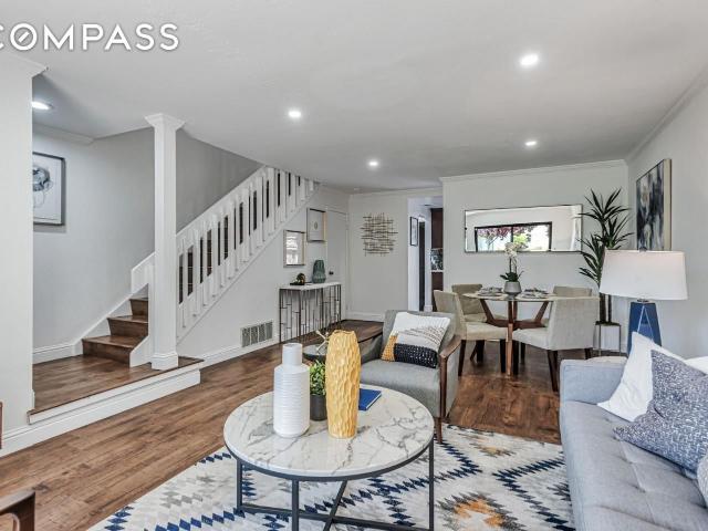 Townhouse for sale in Foster City