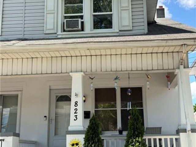 Townhouse for sale in Easton, Pennsylvania