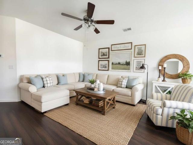 Townhouse for sale in Stockbridge, Georgia