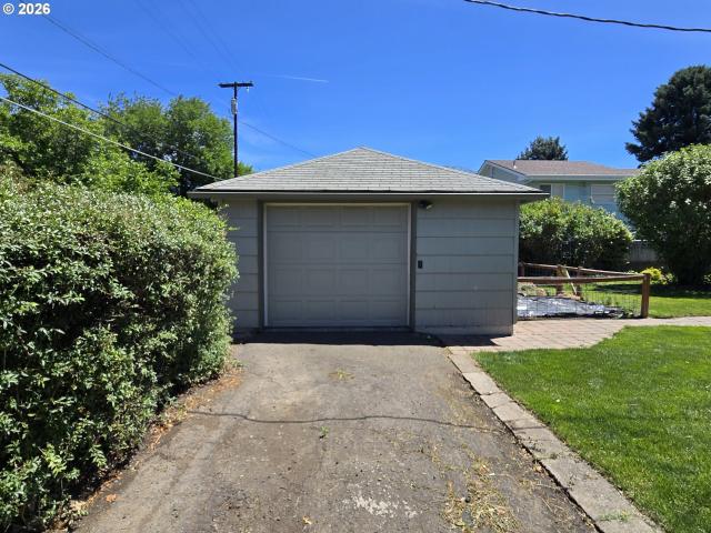 House for sale in Oregonia
