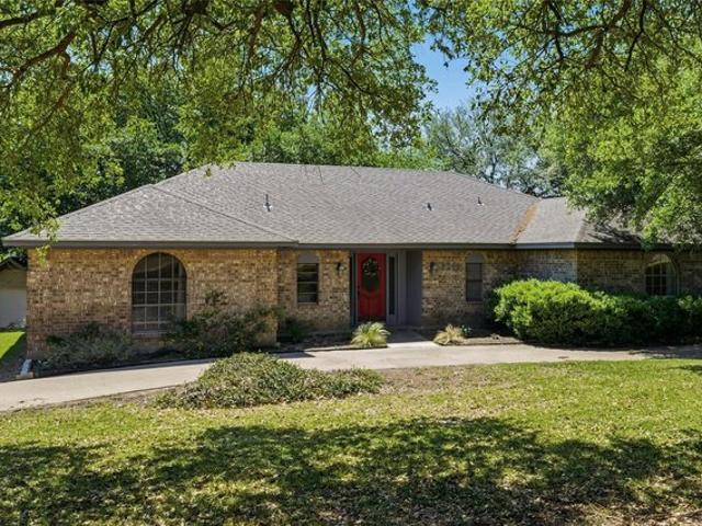 House for sale in Woodway, Texas