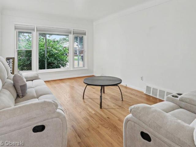 House for sale in Dearborn Heights, Michigan