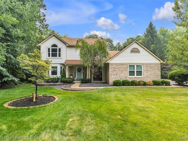 House for sale in Hamburg, Michigan