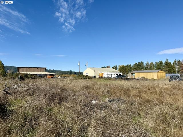 Land for sale in Creswell, Lane County