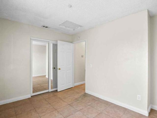 Apartment for rent in Fontana, California
