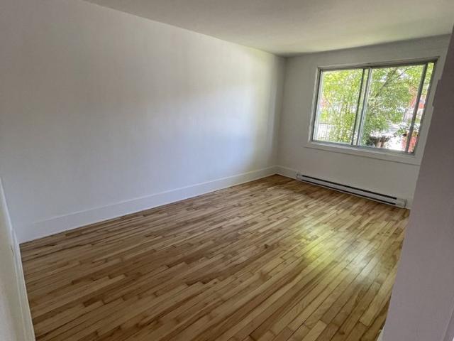 Apartment for rent in St. Leonard's, Quebec