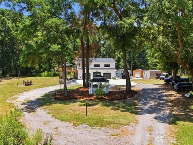 House for sale in Edisto Island, Charleston County