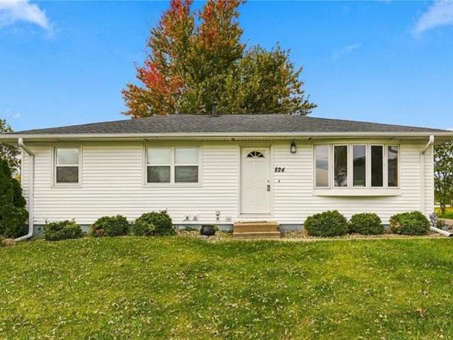 House for sale in Lincolndale, Cedar Rapids
