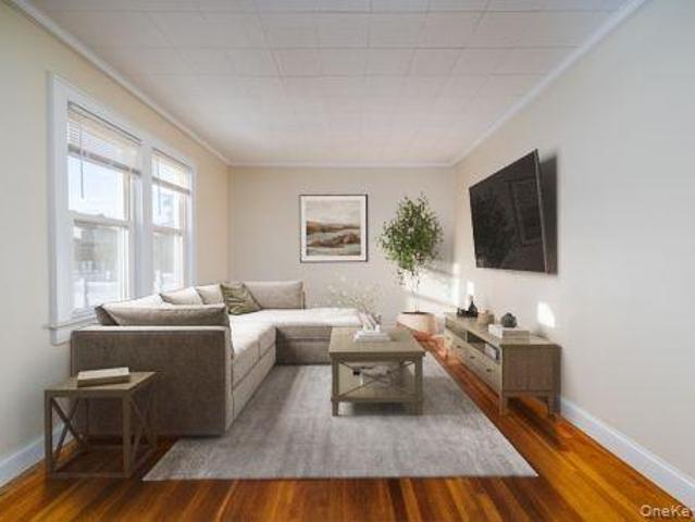 Property for rent in Babylon, New York