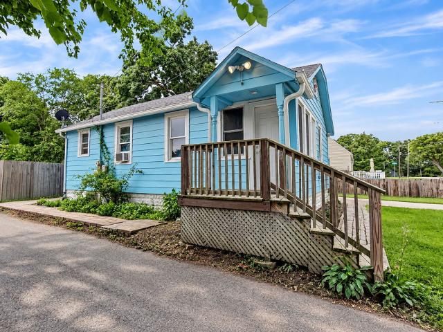 House for sale in Belvidere, Boone County