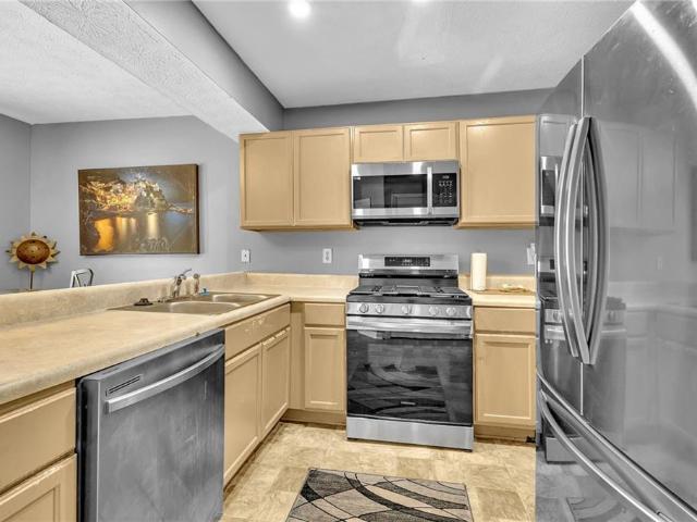 Townhouse for sale in Stone Mountain