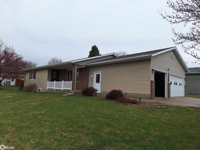House for sale in Carroll, Iowa