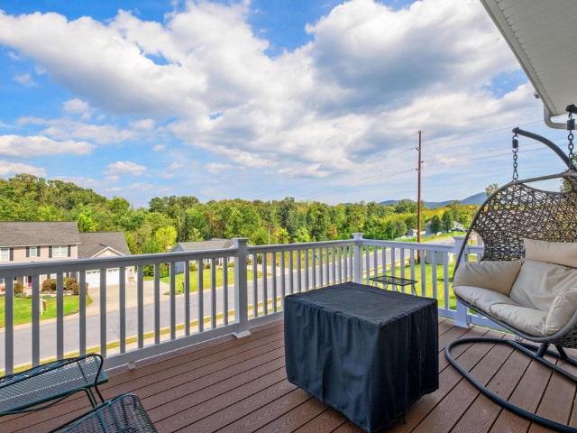 Townhouse for sale in Grottoes, Rockingham County