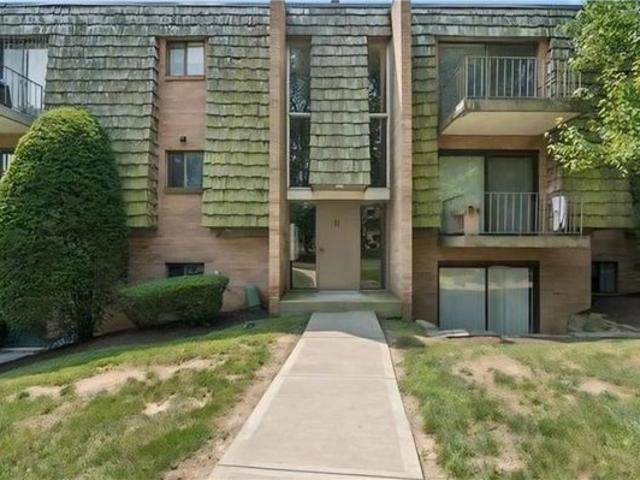 Condo for sale in Coraopolis, Pennsylvania