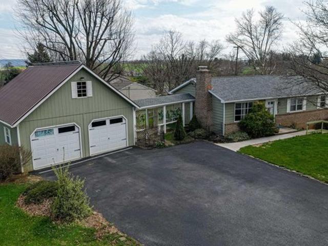 House for sale in Chambersburg, Pennsylvania